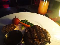 -恰餐厅及酒吧CHAR Bar & Grill(北京三里屯洲际店)