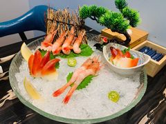 北极贝刺身-千岛蚝高压锅生蚝·人参火锅(白云万达店)