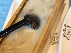 -香巴拉云南餐厅(华莱坞店)