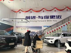 -长安汽车(北京庆长风来广营店)