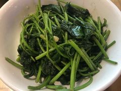 -屋里饭菜·湘菜馆(火车站店)