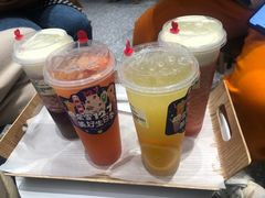 -奈雪的茶(湖滨银泰in77C区PRO店)