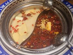 -快乐小羊·内蒙牛羊肉火锅(流花中心店)