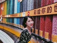 -m豆巧克力世界(上海世茂广场店)