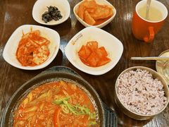 -釜山豚骨汤饭(芝罘万达广场店)