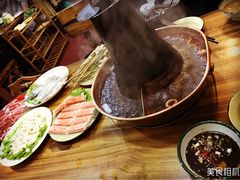 -东镇老火锅(长春路首店)