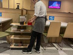 -海底捞火锅(宝龙广场夜宵主题店)