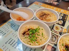 -正一涵老味道名小吃(广汉总店)