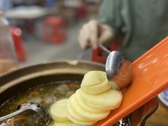 -广味炭炉鸡煲(宝业路分店)
