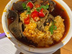 冒毛肚-炉小二铜锅牛蛙•川湘菜(三里屯店)