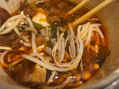-老五鸡丝豆花面粉(瑞金北路68号院店)