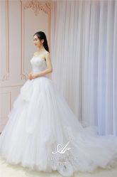 -LOVE SHINE婚纱·红鼎庄龙凤褂·妈妈装定制