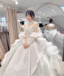 -NaNa婚纱礼服馆