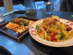 -蘸小院铁锅炖·蘸酱菜·东北菜(怀远门店)