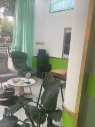 -苗医生专业祛痘·皮肤管理