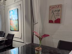 -LESCEDARS Brasserie Bistro香柏树