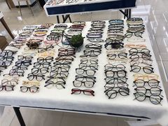 -三叶眼镜城·好视力眼镜店