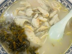-明呈黄鱼面馆(斜土路店)