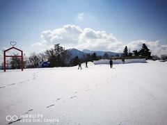 -亚布力新体委滑雪场