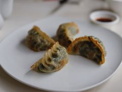 网煎韭菜饺-广东胜利宾馆西关粤中餐厅