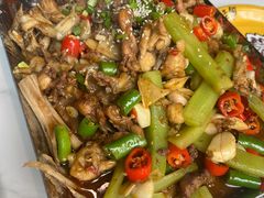 -蛙舍·炭烧牛蛙(东百中心店)