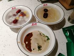 -三人行骨头王火锅(长寿店)