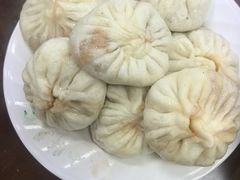 小胖鲜肉包-小胖包子王(光明楼店)