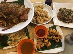 -大树下海鲜饭店