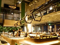 -The ROOF (通盈中心店)