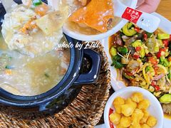 -皮蛋弟砂锅店(总店)