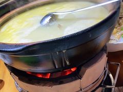 -捞围鲜·港式打边炉(海阳路店)