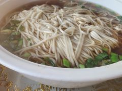 -秦臻海鲜农家乐(奉贤店)