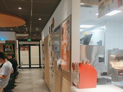 -麦当劳(百联西郊购物中心店)