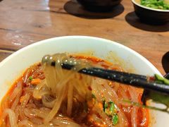 -万记麻辣烫国展总店