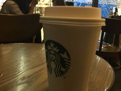 -星巴克臻选(广州高德置地秋广场店)
