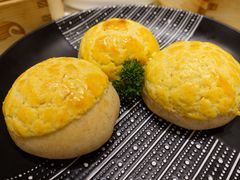 酥皮叉烧包-白天鹅宾馆-玉堂春暖餐厅