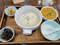 -蟹上黄·蟹黄面·江南糖水(人民广场店)