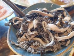 -小天鹅火锅·一线江景洪鼎旗舰店(洪崖洞店)