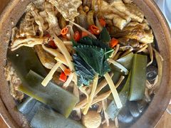 -四月吧餐厅(正阳步行街店)