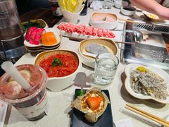 -海底捞火锅鲜切牛肉主题店(长寿路店)