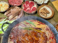 -黄潇洒老火锅(九眼桥宏济巷店)