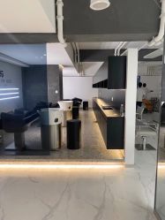 -HG美发设计沙龙