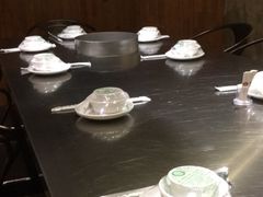 -胡须佬鸡煲四季火锅店(石厦西村直营店)