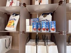 -银座仁志川·生吐司专门店(香港广场店)