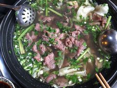 -乐山食古香跷脚牛肉