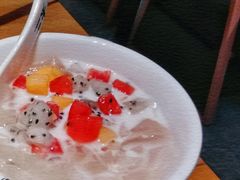 现任椰奶冰粉-太二酸菜鱼(正大广场店)