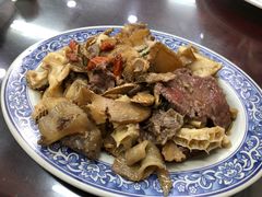 综合麻油牛肉-文章牛肉汤