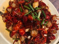 -巴厘龙虾·榜首油焖大虾(音乐学院·沿江酒馆店)
