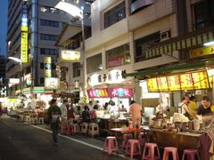 -六合夜市