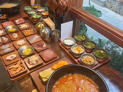 -银米·云南传统过桥米线(双廊黑金冠店)